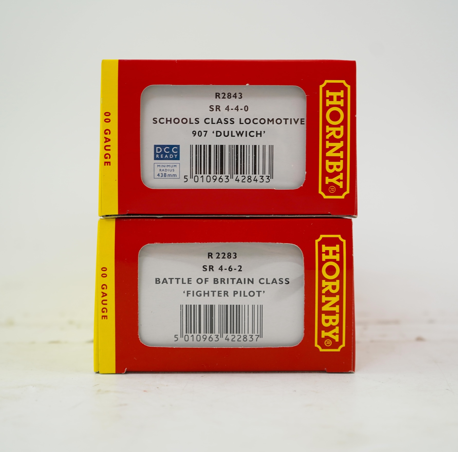 Two boxed Hornby Hobbies 00 gauge railway Southern Railway tender locomotives; a Battle of Britain Class, Fighter Pilot 21C155, (R2283), together with a Schools Class, Dulwich 907, (R2843)
